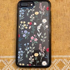 iPhone 7+ Beautiful floral case
